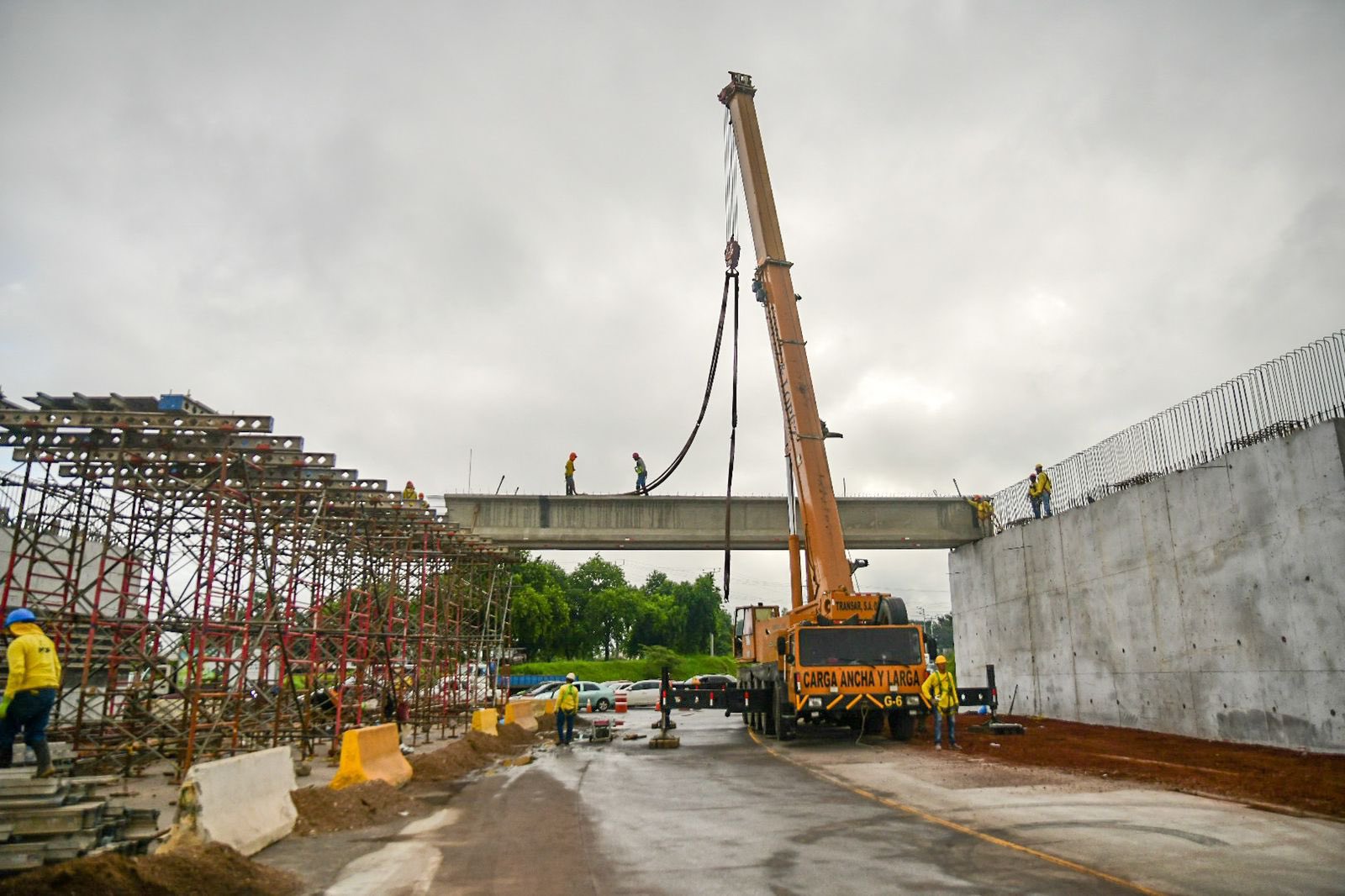 Construcción del paso a desnivel en San Juan Opico registra un avance del 35 % construccion-del-paso-a-desnivel-en-san-juan-opico-registra-un-avance-del-35